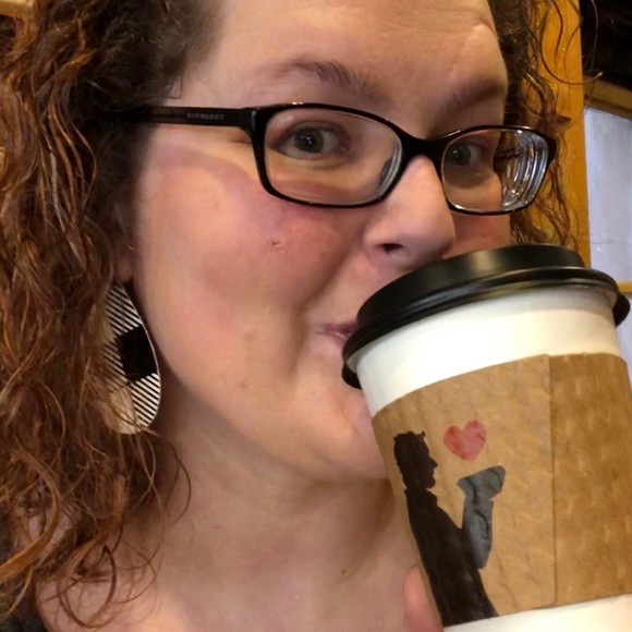 ❤🤓❤ Meet Your Posher ❤🤓❤ - Picture 2 of 5